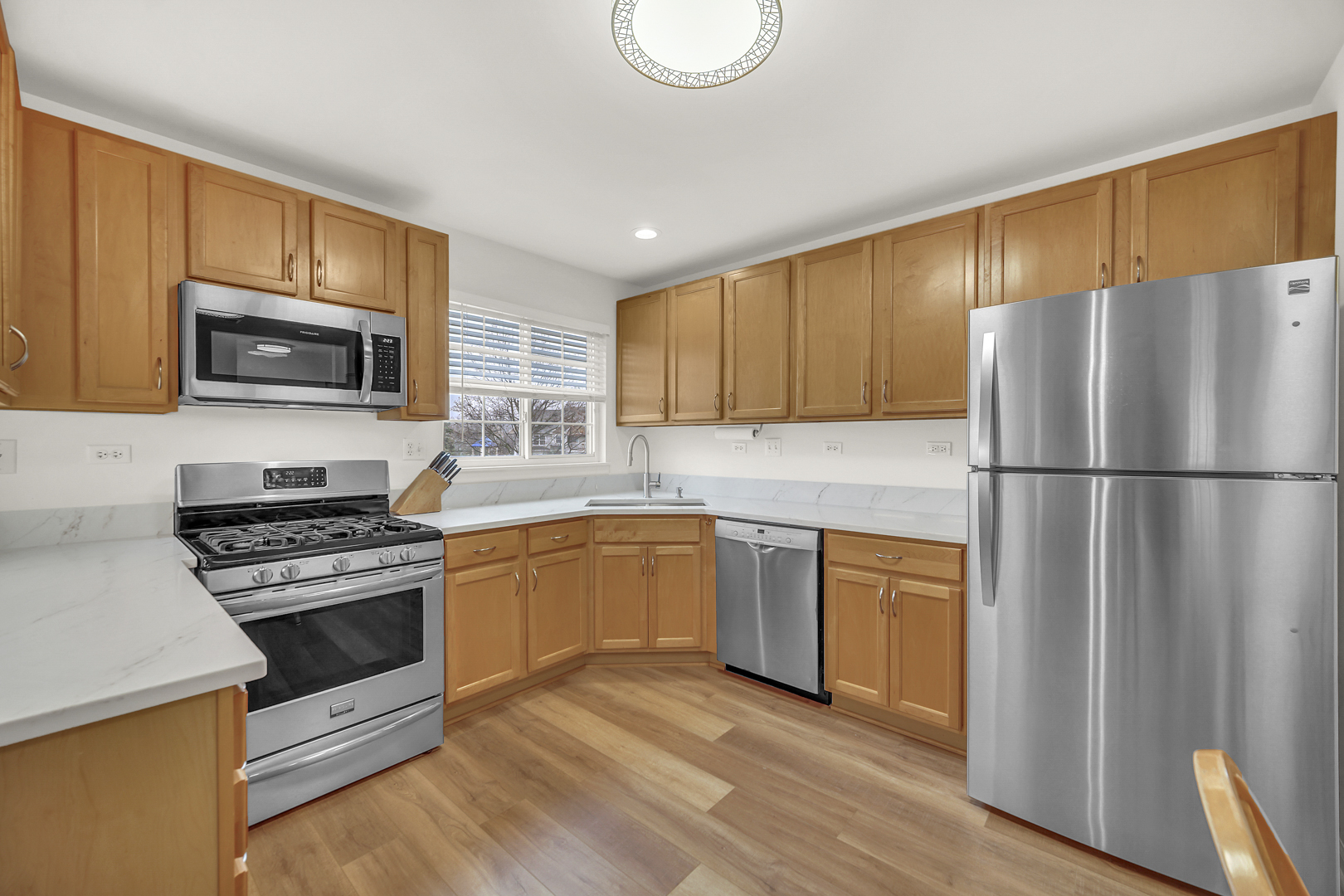 Vernon Hills, IL 60061