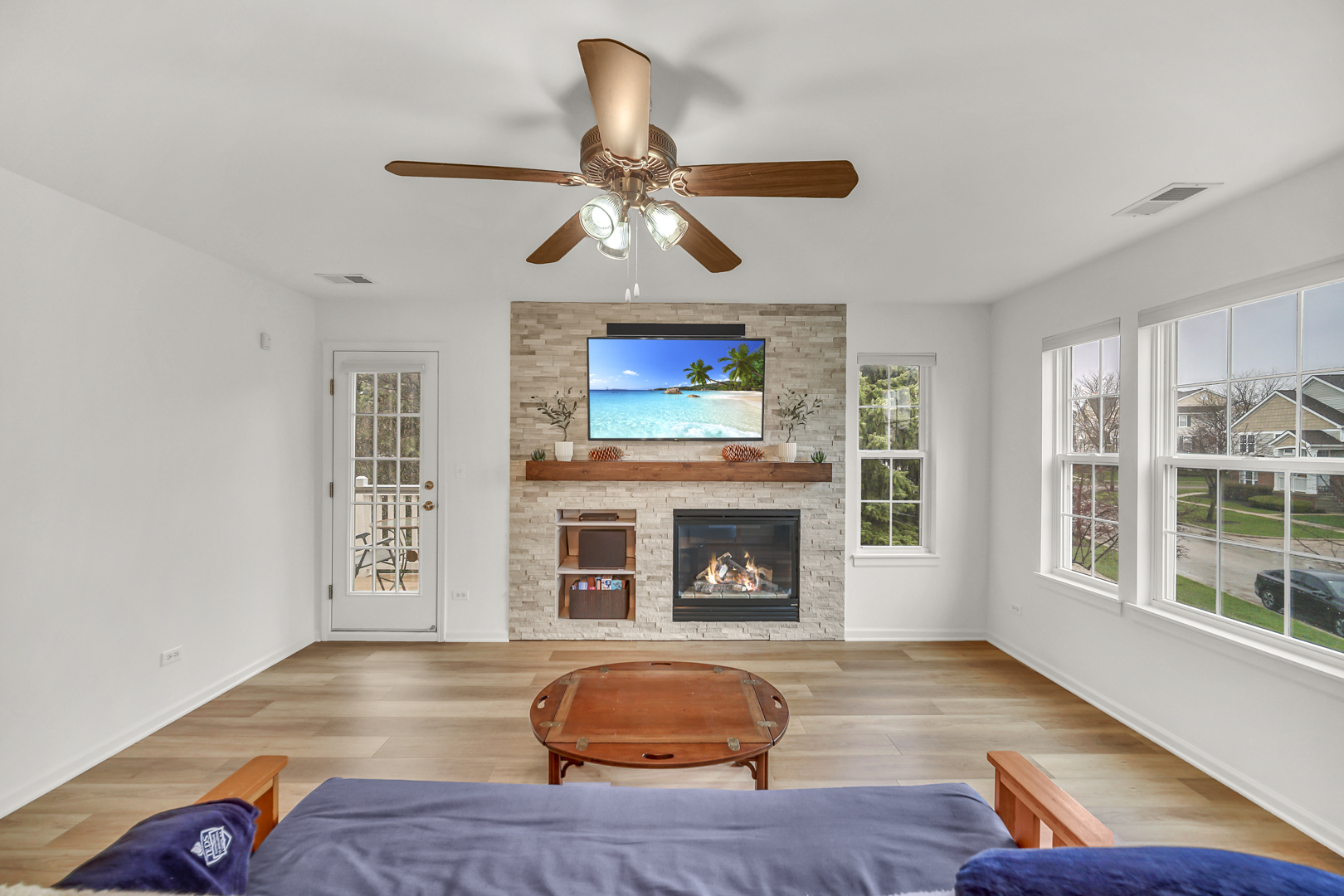 Vernon Hills, IL 60061