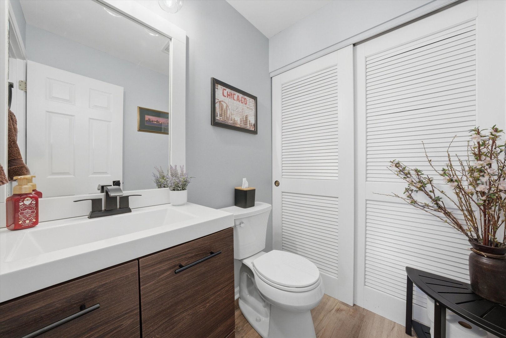 1819 S Wentworth Circle, Romeoville, IL 60446