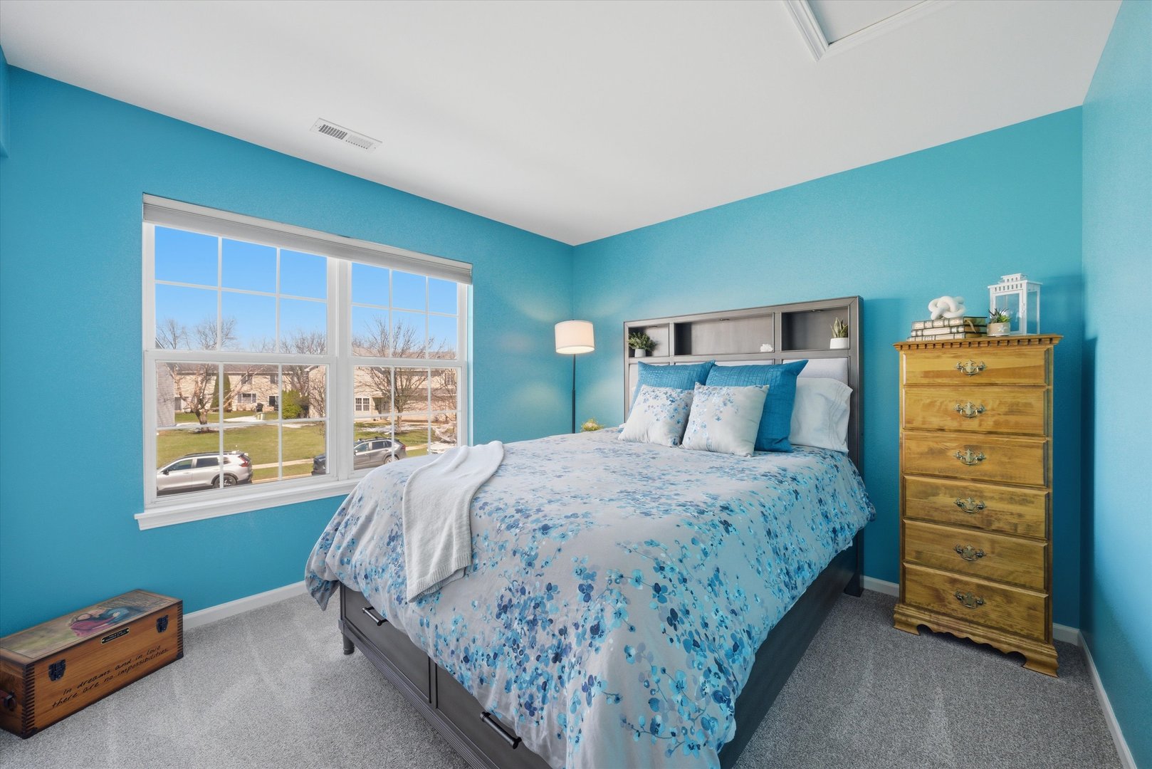 1819 S Wentworth Circle, Romeoville, IL 60446