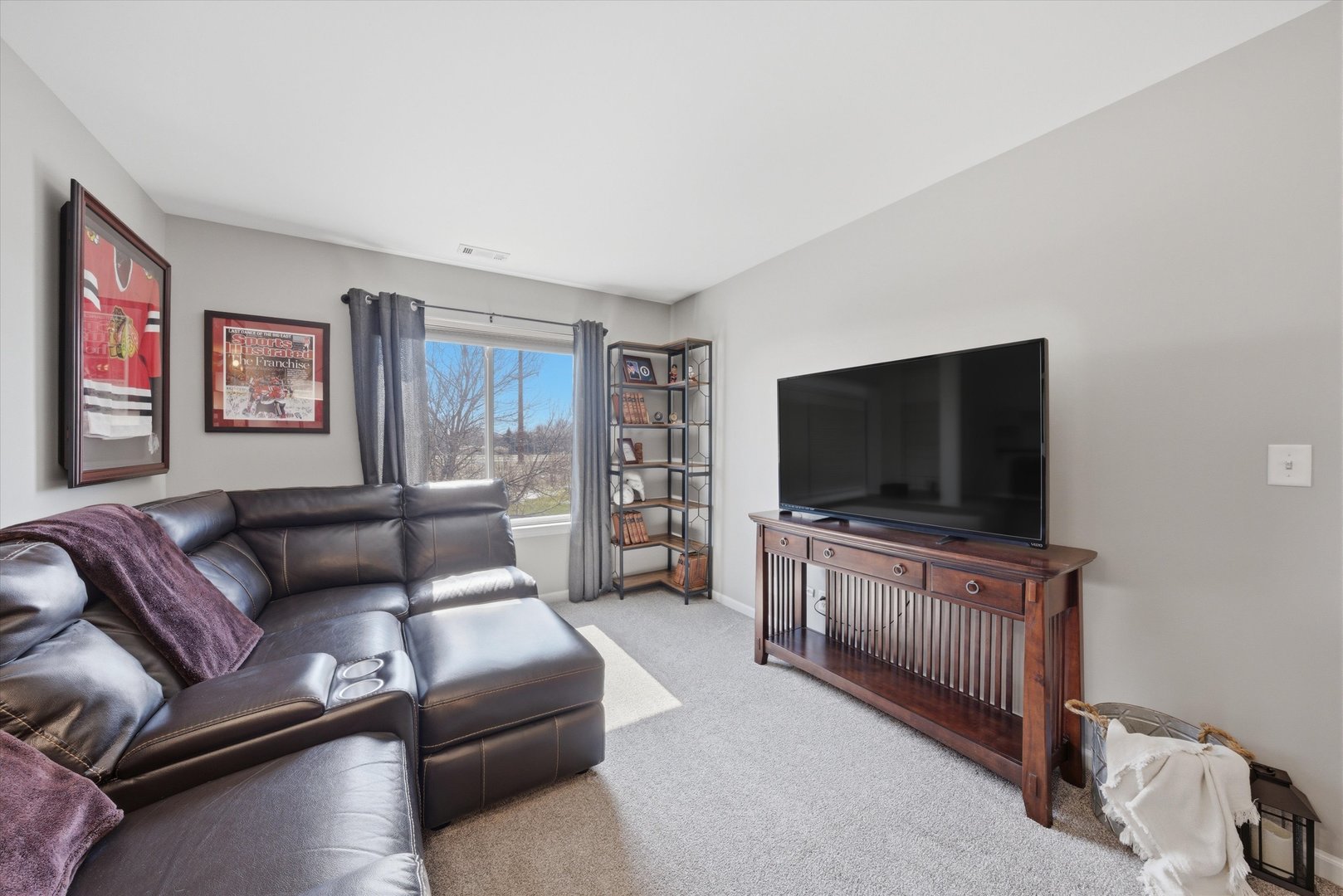 1819 S Wentworth Circle, Romeoville, IL 60446