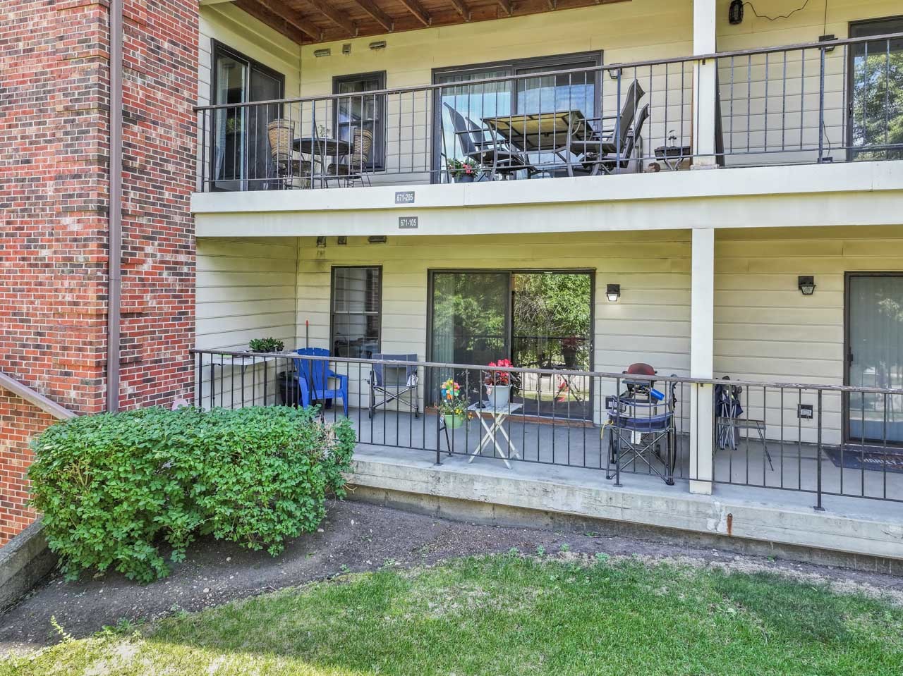 671 Hapsfield Lane #105, Buffalo Grove, IL 60089