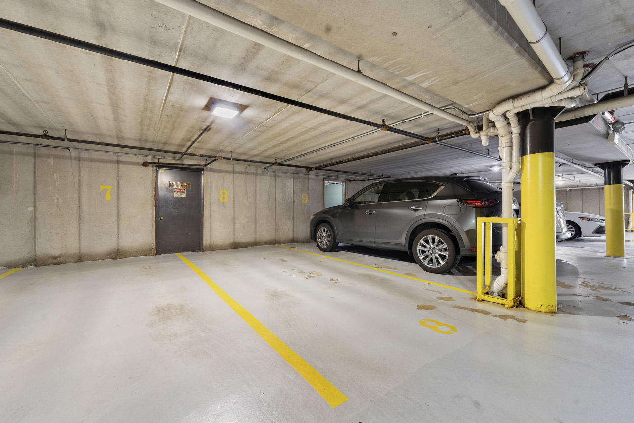 671 Hapsfield Lane #105, Buffalo Grove, IL 60089