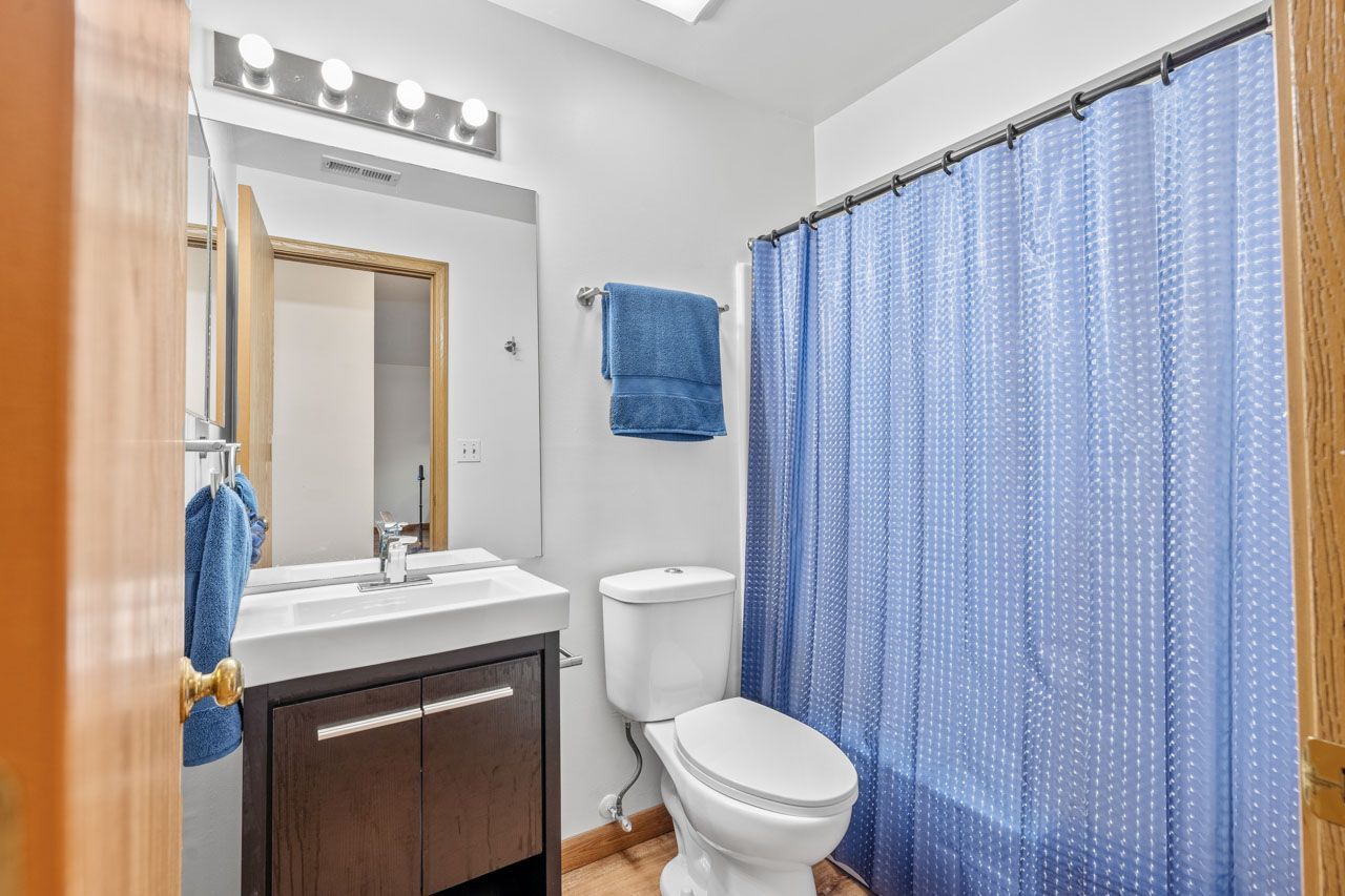 671 Hapsfield Lane #105, Buffalo Grove, IL 60089