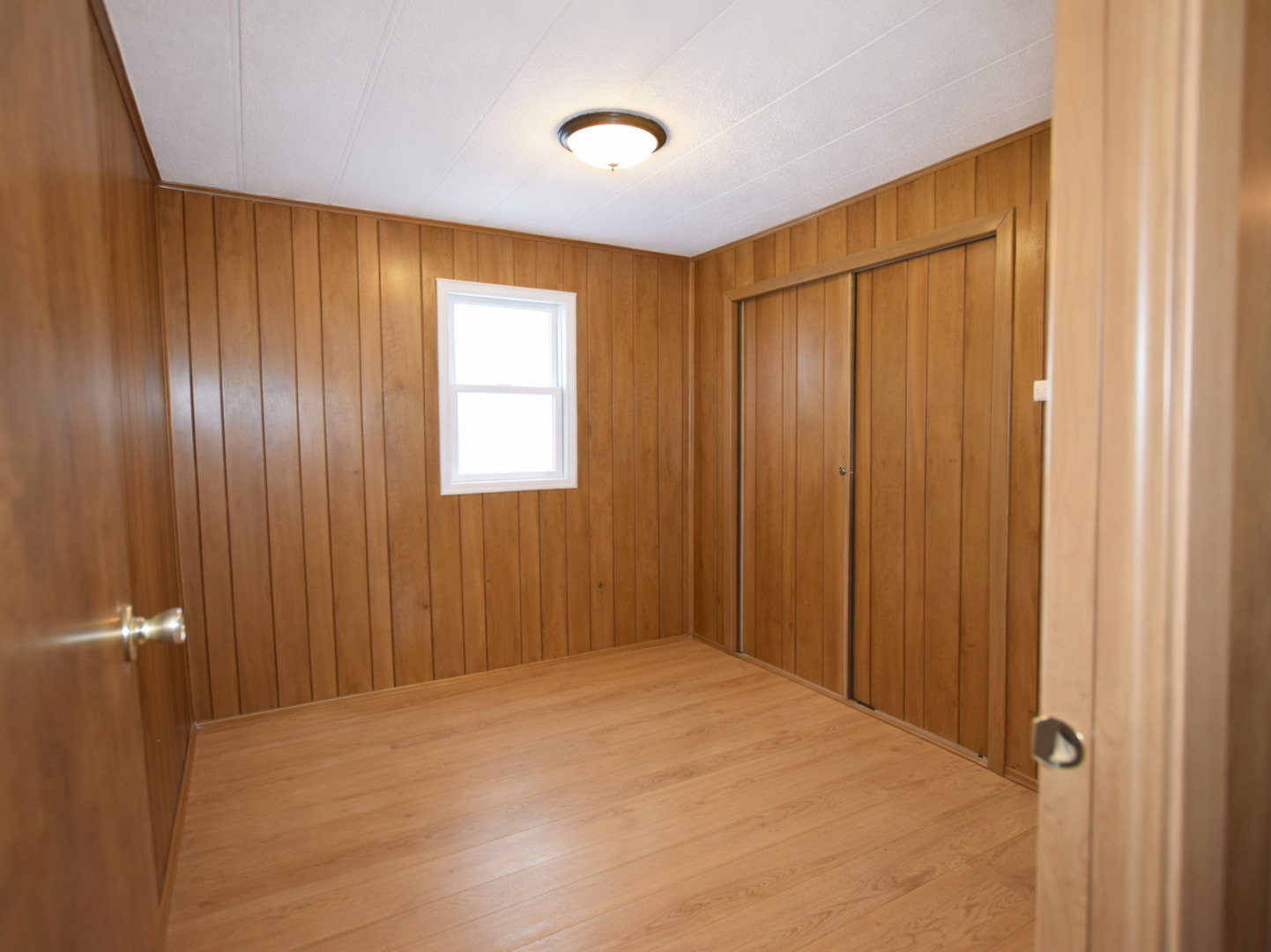 873 Victory Court, Justice, IL 60458