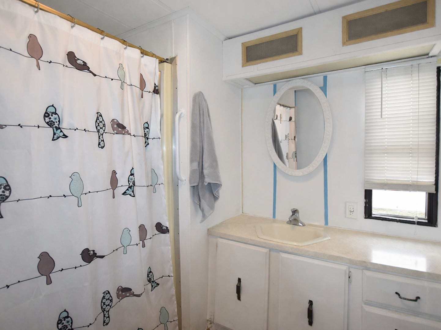 873 Victory Court, Justice, IL 60458