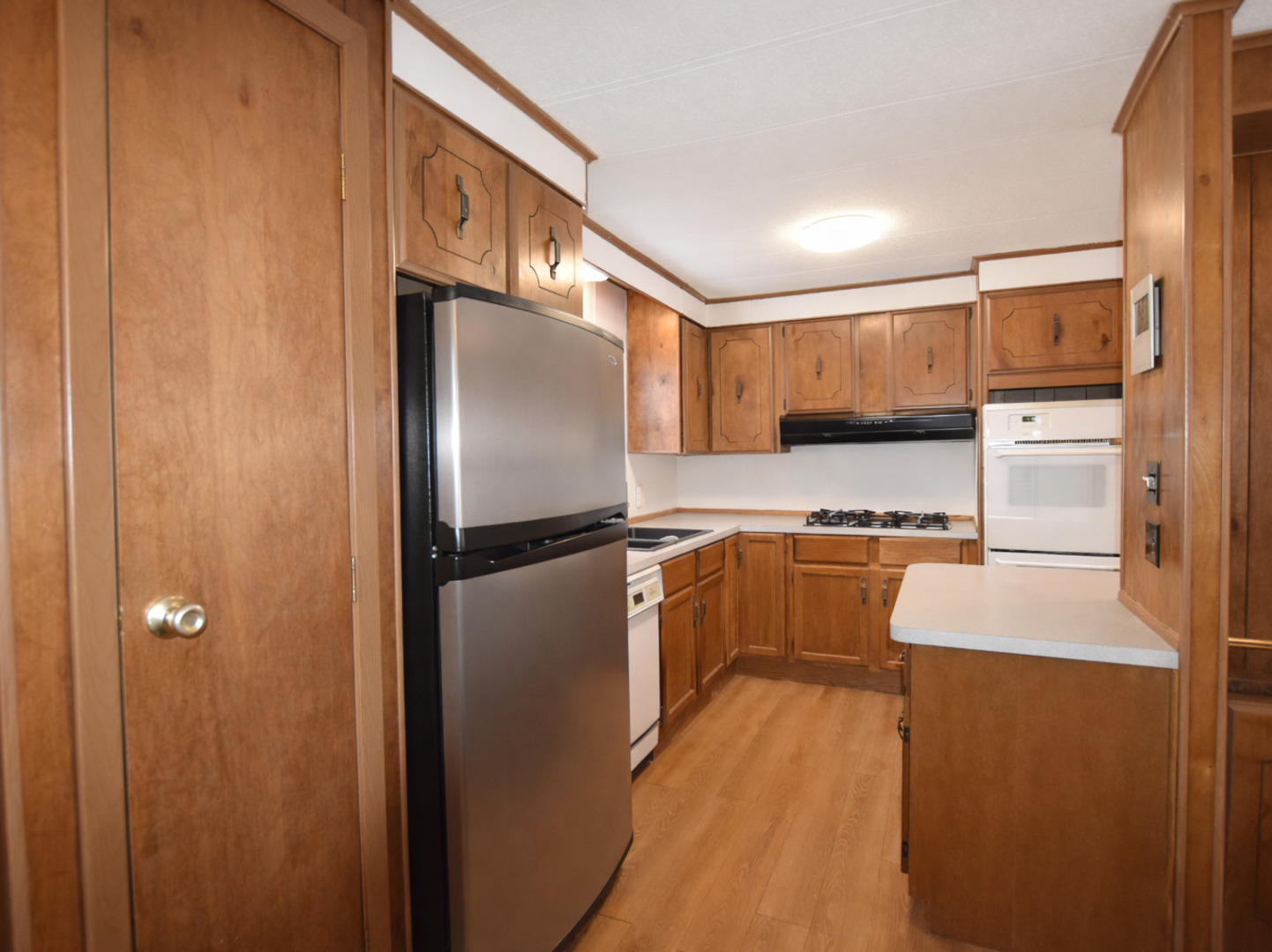 873 Victory Court, Justice, IL 60458