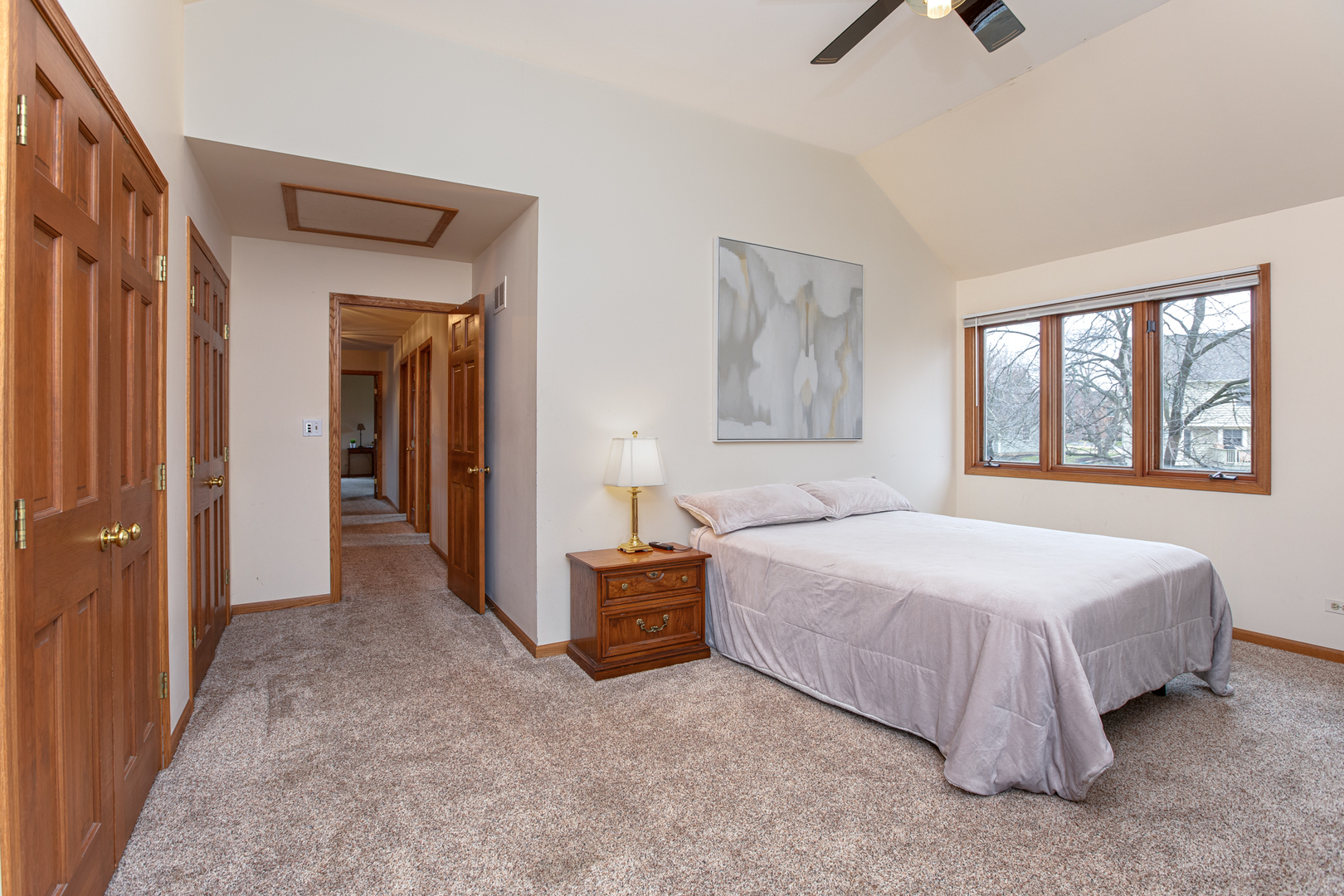 29W220 Oak Knoll Road, West Chicago, IL 60185