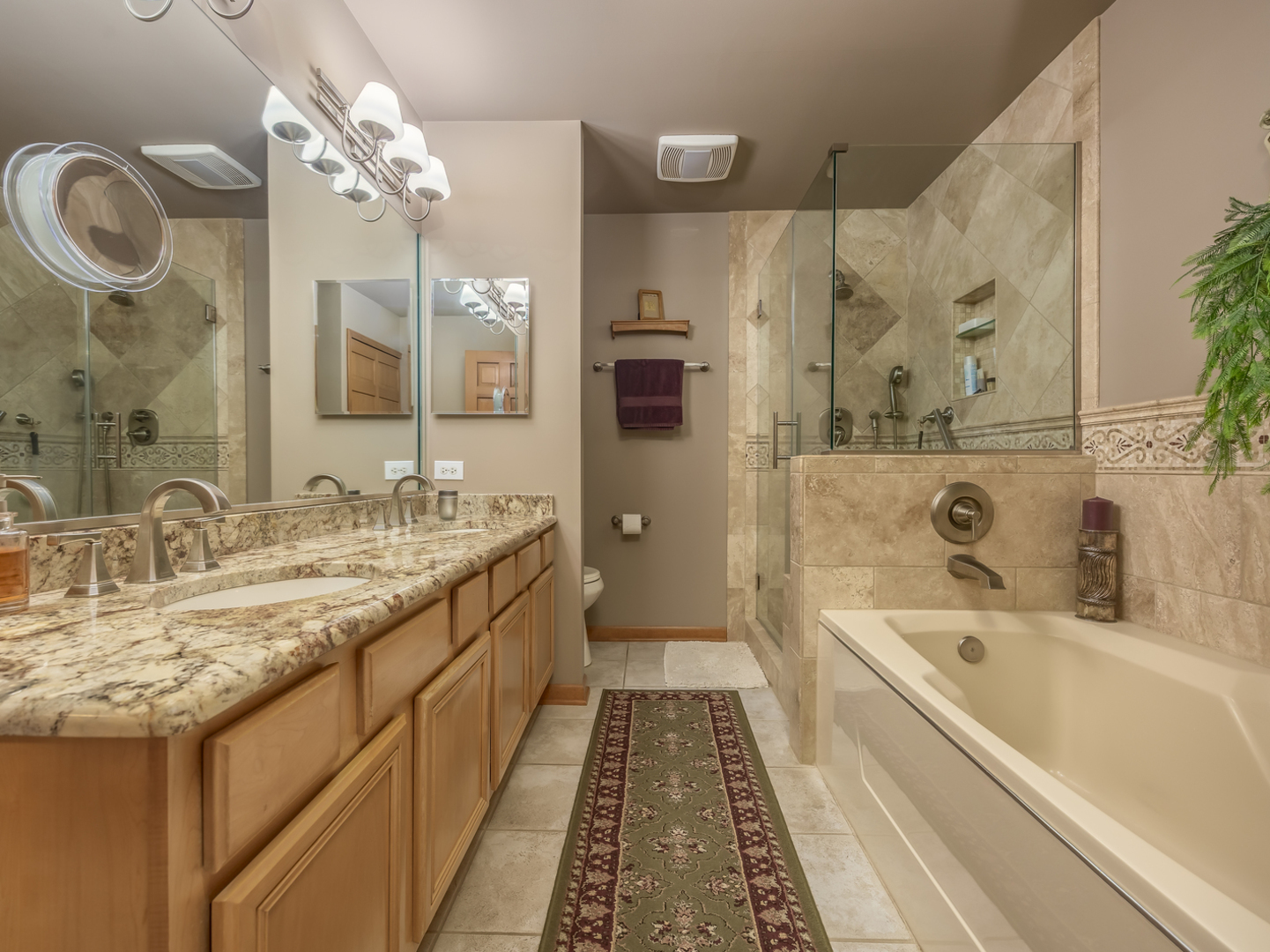 538 Harlowe Lane, Naperville, IL 60565