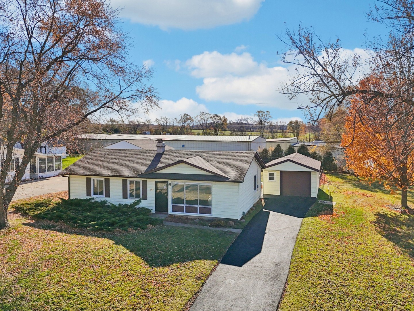 2413 Country Lane, McHenry, IL 60051