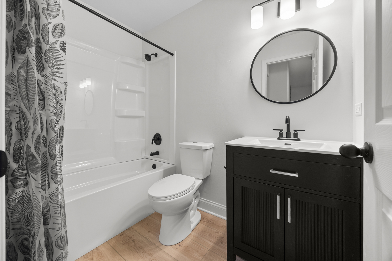 1103 Southbridge Lane, Schaumburg, IL 60194