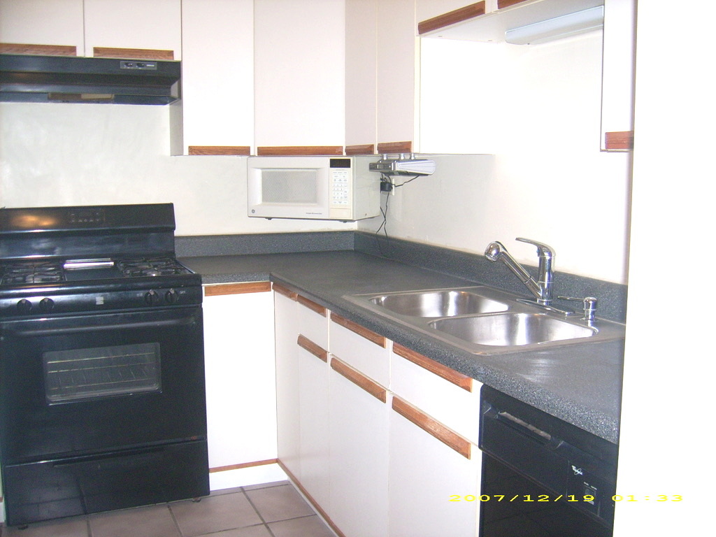 115 E DUNDEE Road #1S, Wheeling, IL 60090