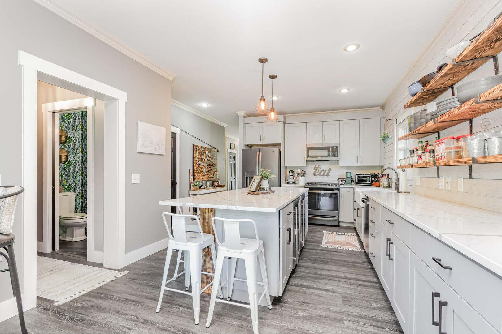 2903 Sanderling Avenue, Valparaiso, IN 46383