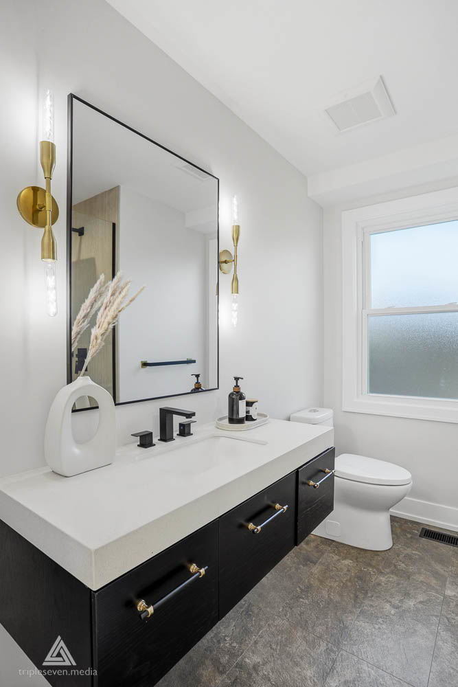 500 N Fairview Avenue, Mount Prospect, IL 60056