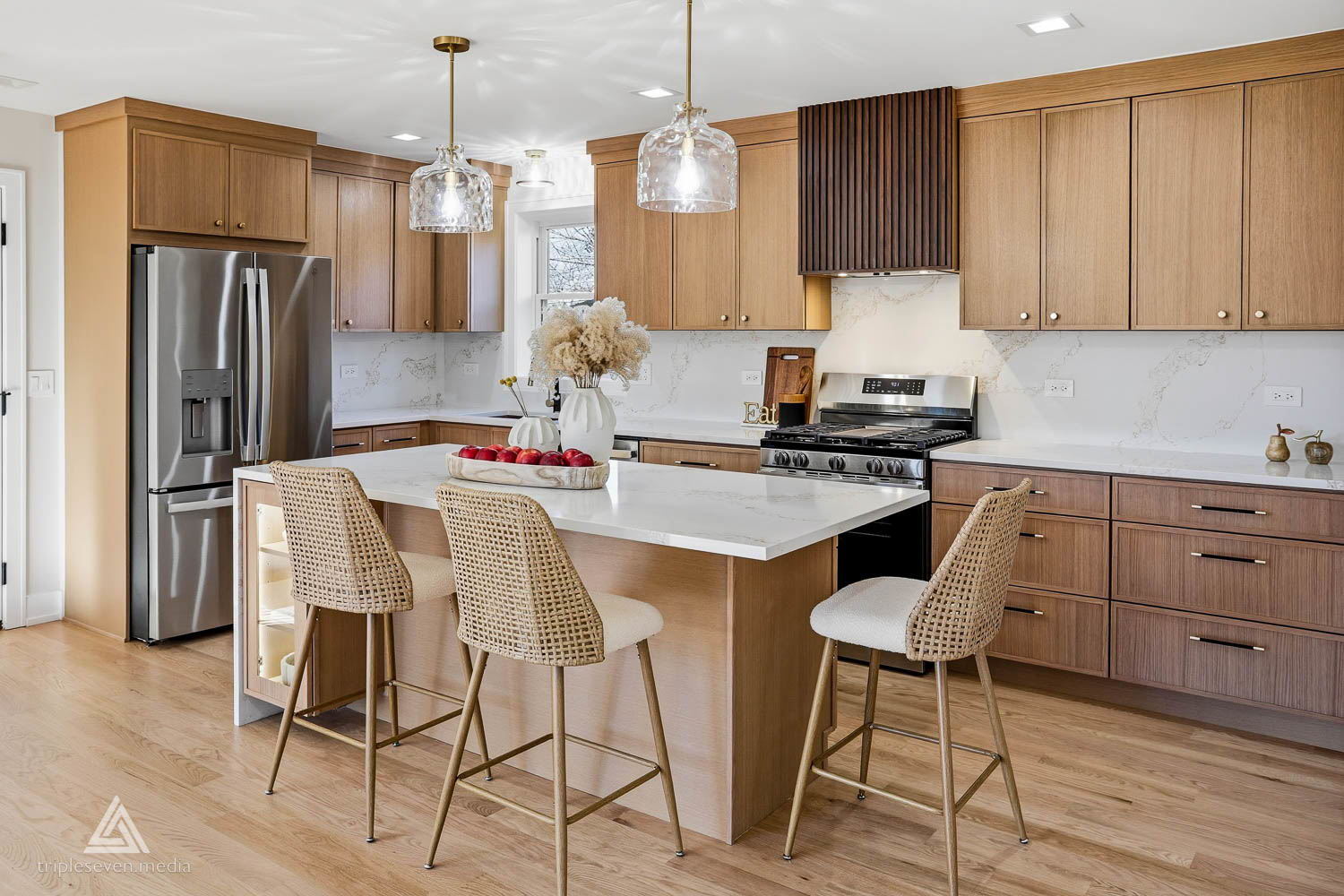 500 N Fairview Avenue, Mount Prospect, IL 60056