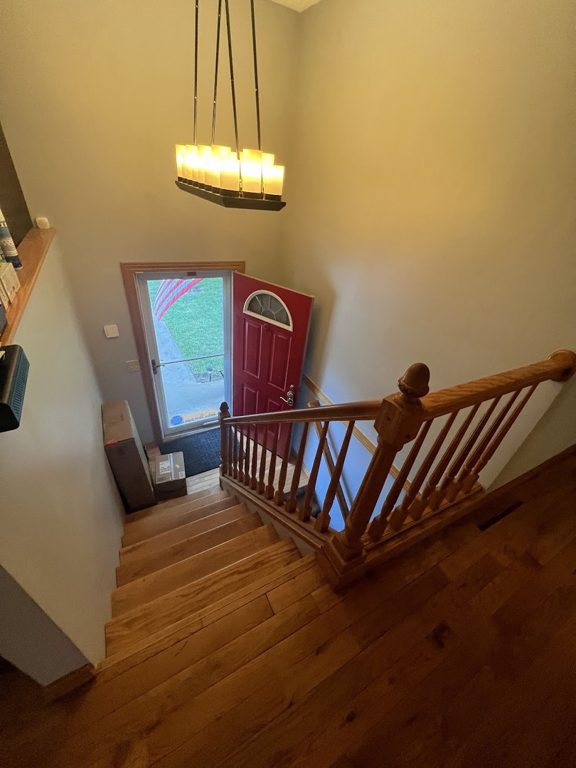 18864 Pioneer Street, Bloomington, IL 61705