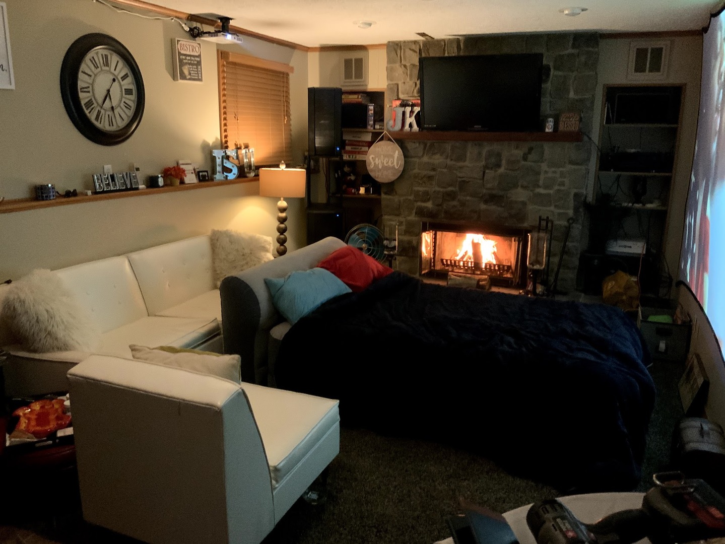 18864 Pioneer Street, Bloomington, IL 61705