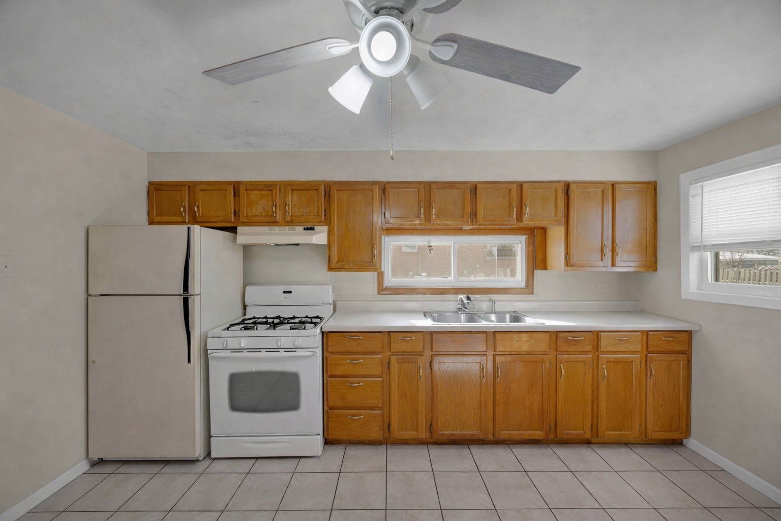 1336 Hirsch Avenue, Calumet City, IL 60409