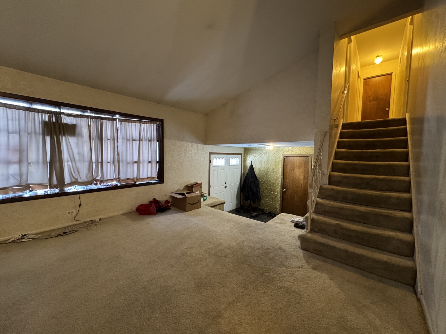 2518 S Cedar Glen Drive, Arlington Heights, IL 60005