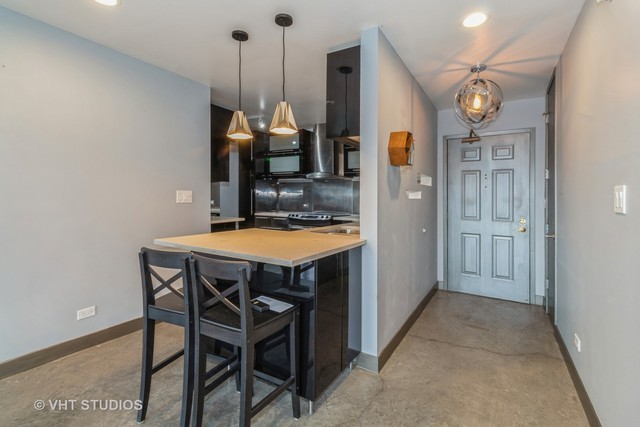 470 Fawell Boulevard #510, Glen Ellyn, IL 60137