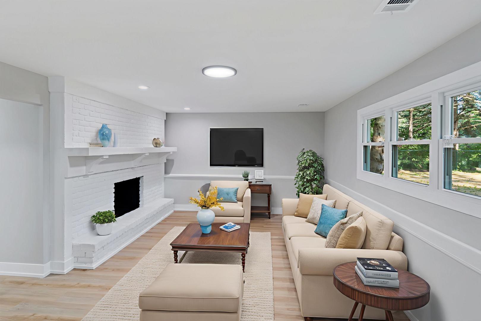 28W555 Leverenz Road, Naperville, IL 60564