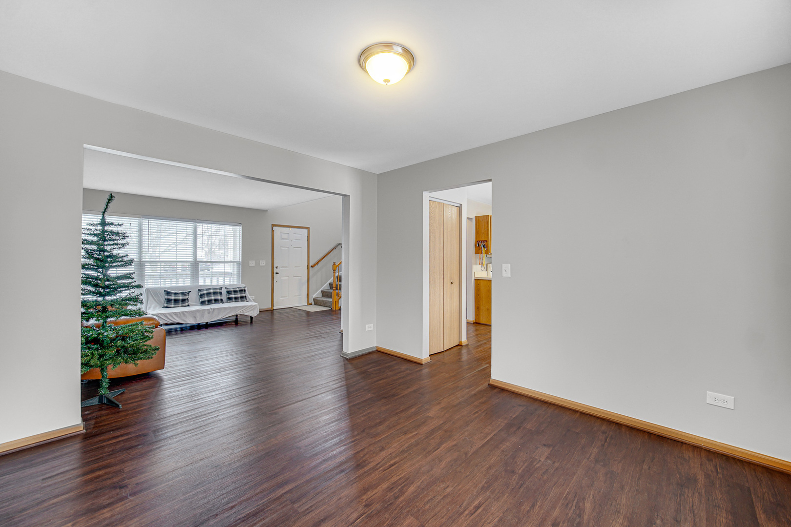 4 Franklin Court, Bolingbrook, IL 60440