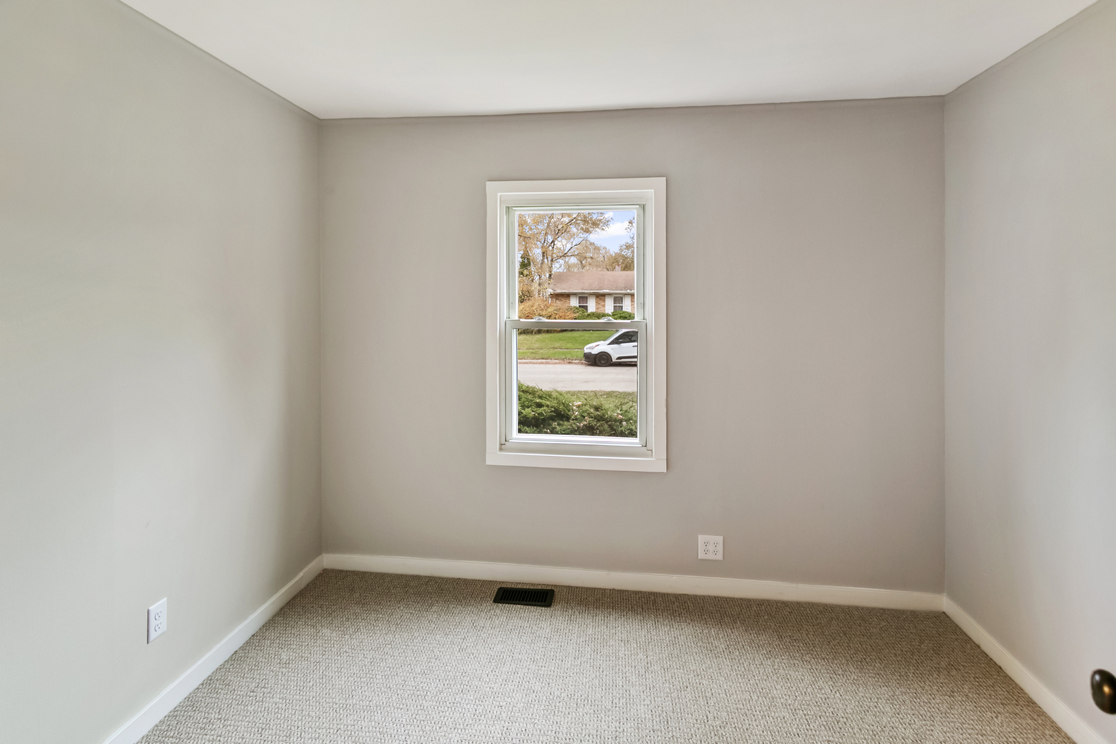 21704 CLYDE Avenue, Sauk Village, IL 60411