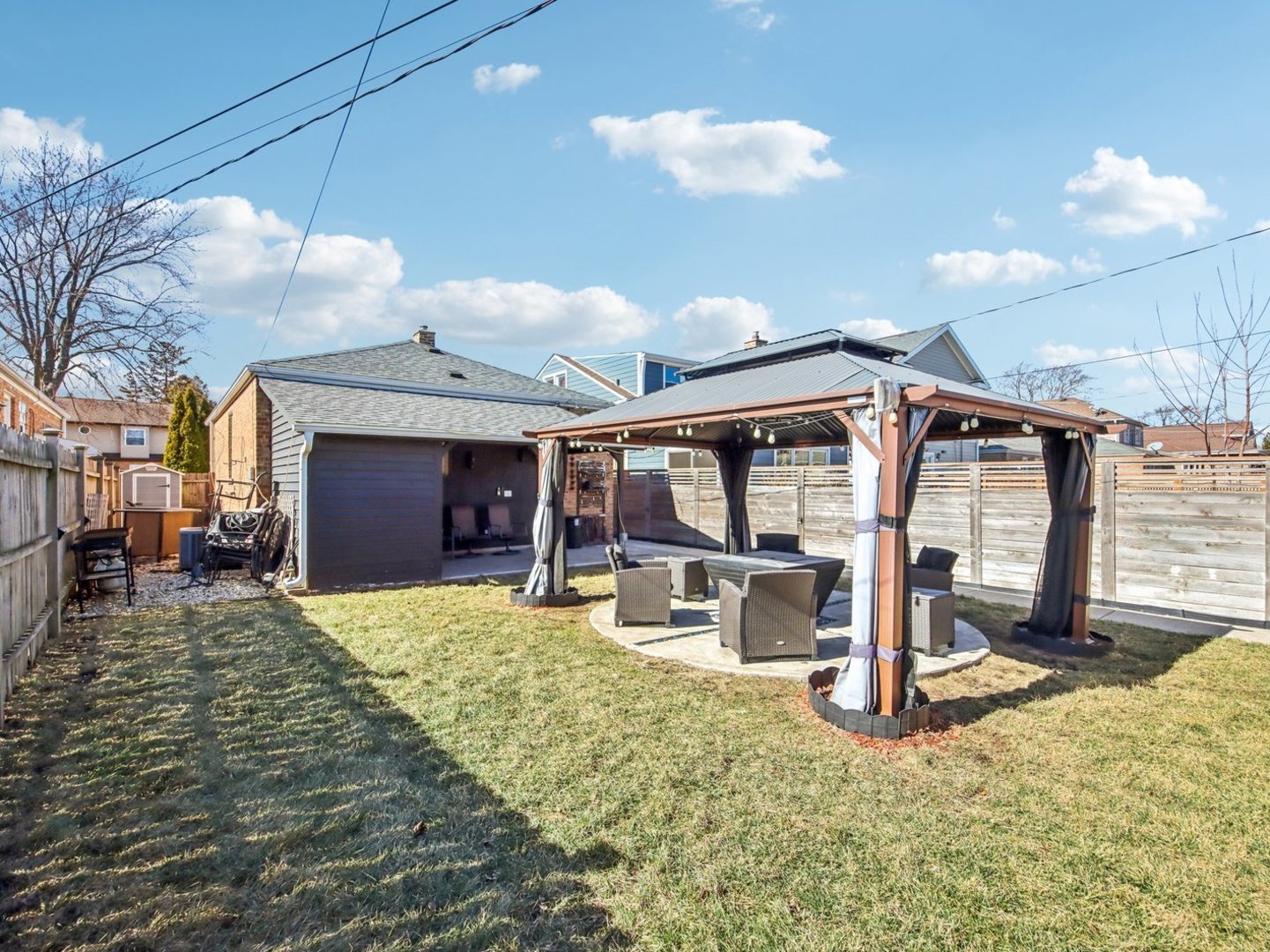 2535 West Street, River Grove, IL 60171