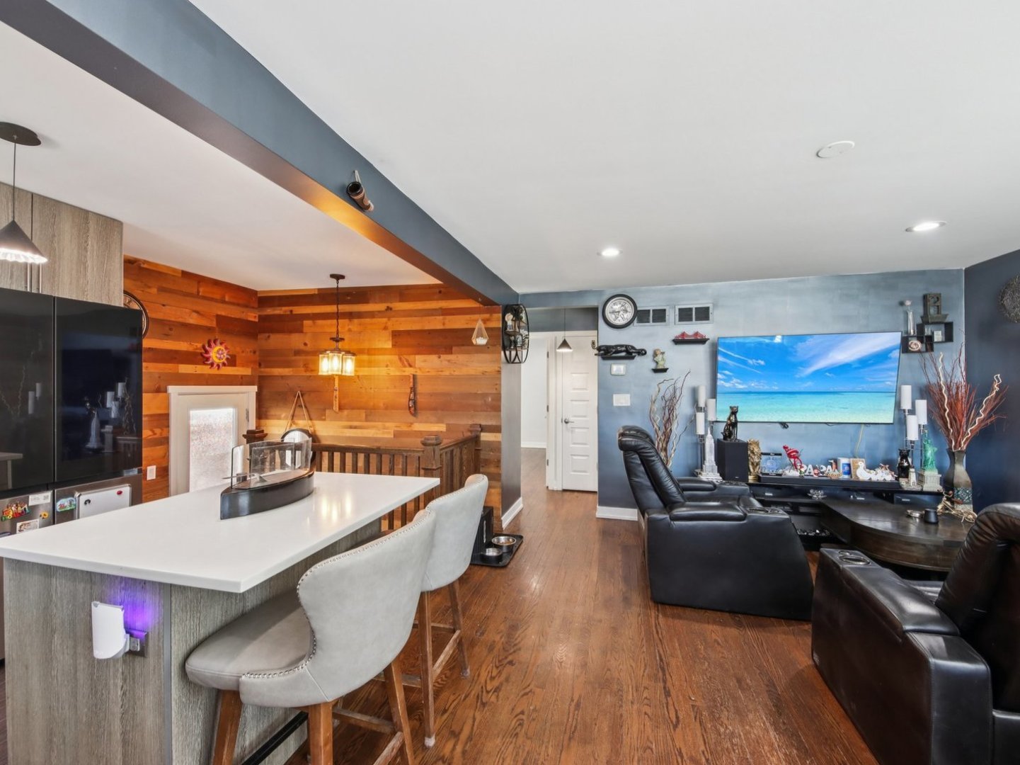 2535 West Street, River Grove, IL 60171