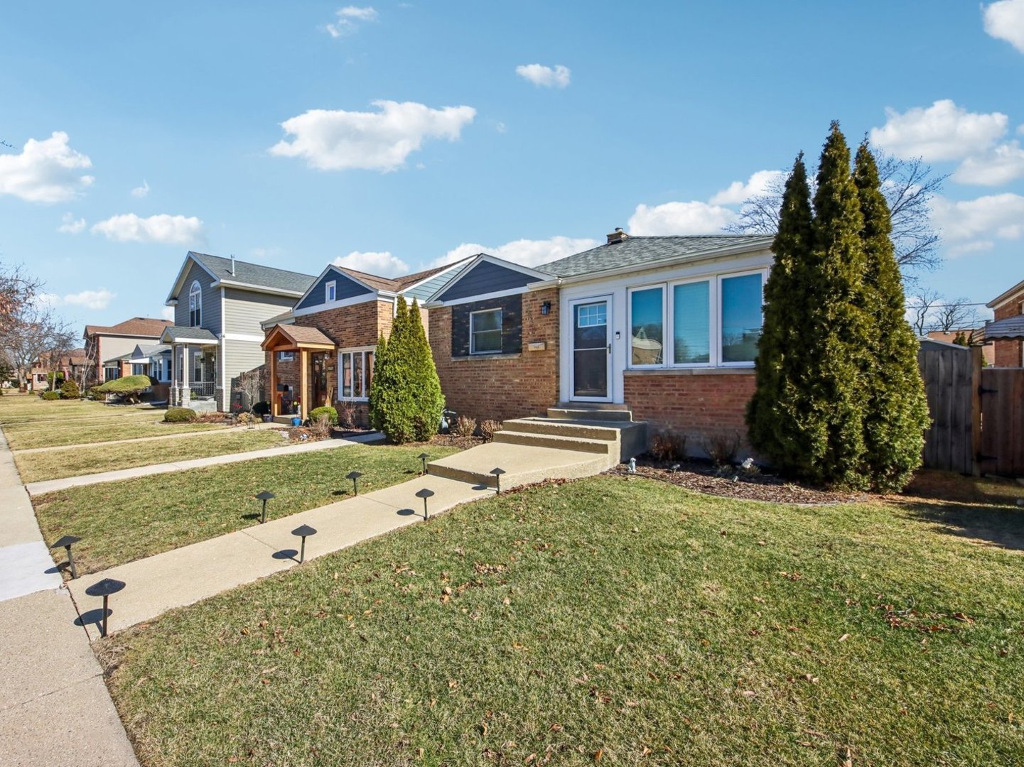 2535 West Street, River Grove, IL 60171