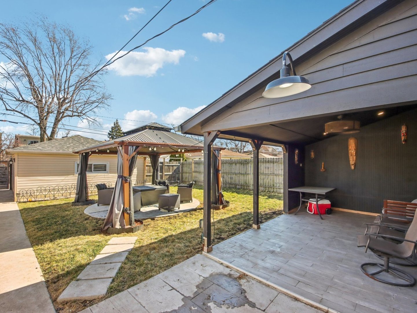 2535 West Street, River Grove, IL 60171