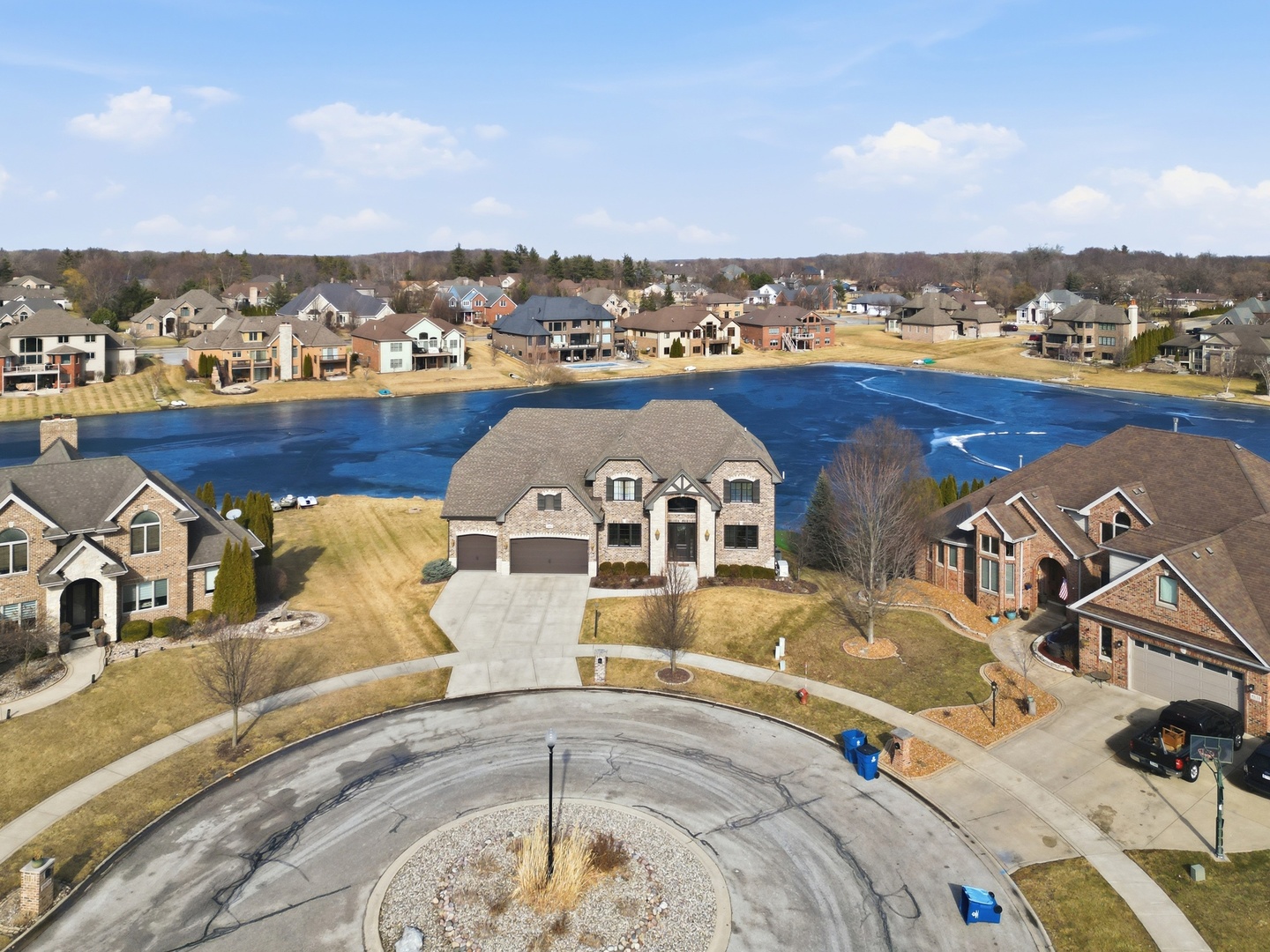 9430 Highland Court, St. John, IN 46373