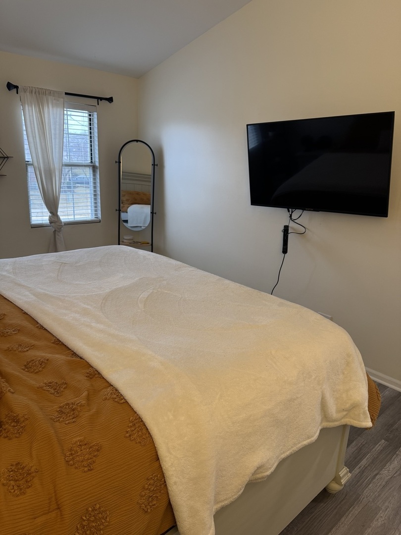 3033 Anton Circle, Aurora, IL 60504