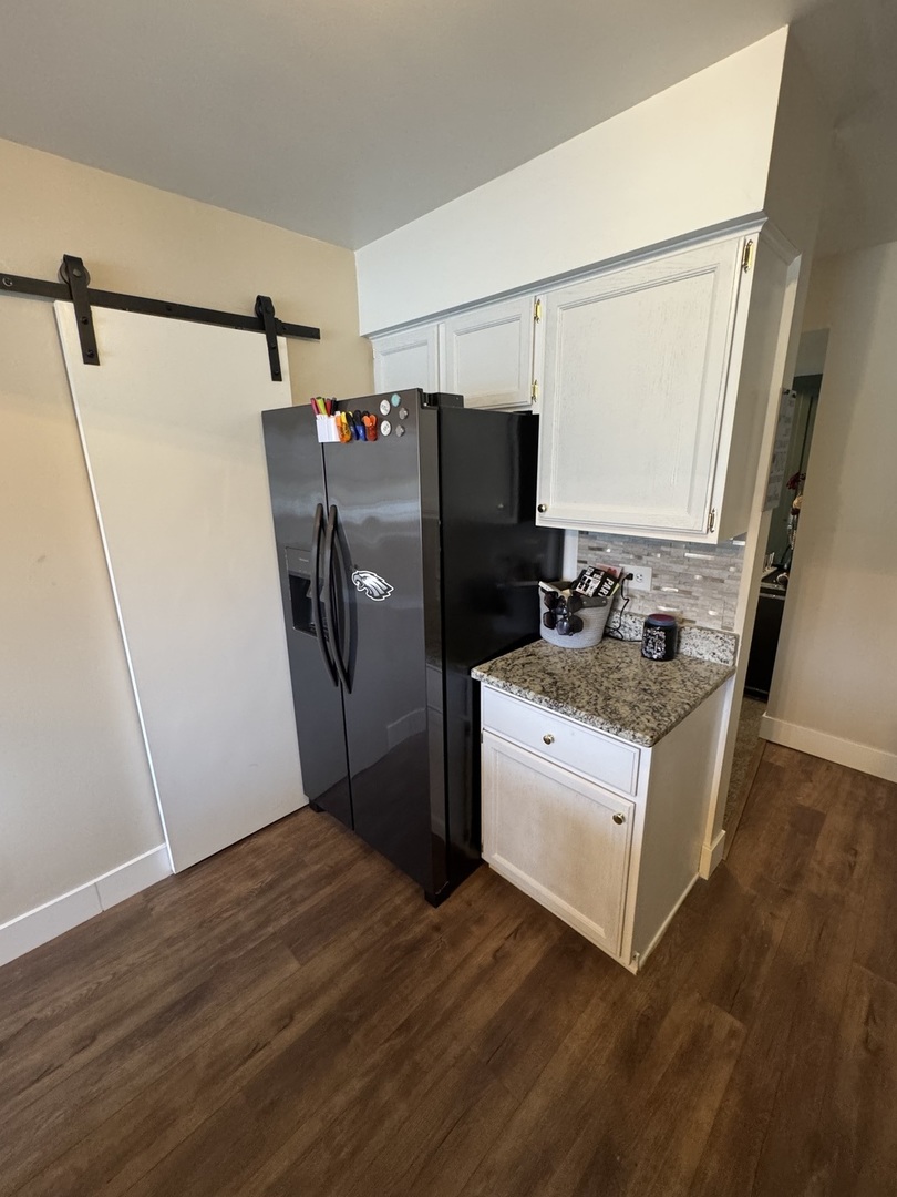 3033 Anton Circle, Aurora, IL 60504