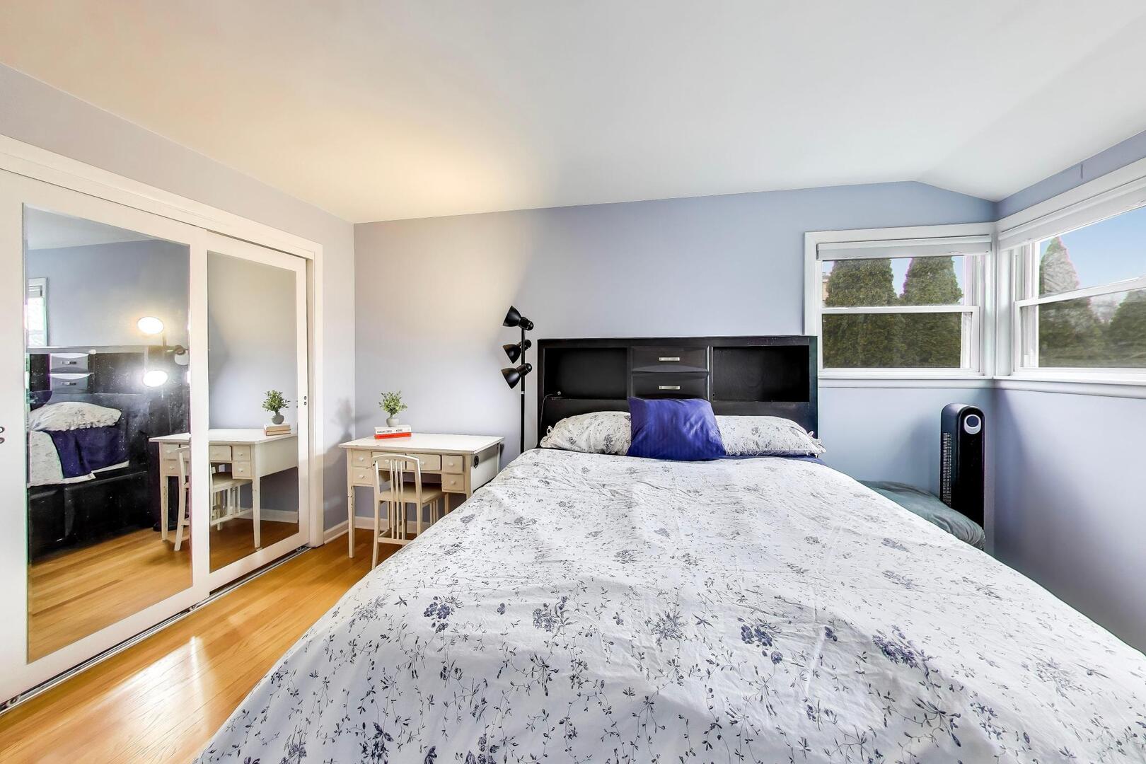 713 S William Street, Mount Prospect, IL 60056