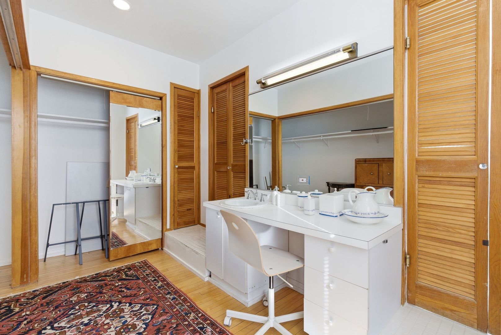 2001 Orrington Avenue #2001, Evanston, IL 60201