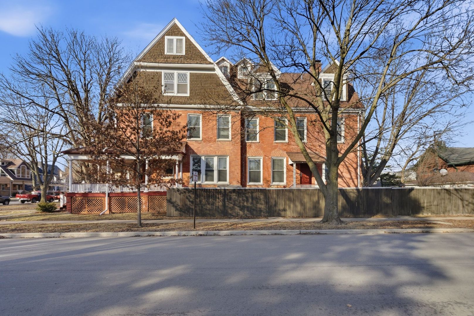 2001 Orrington Avenue #2001, Evanston, IL 60201