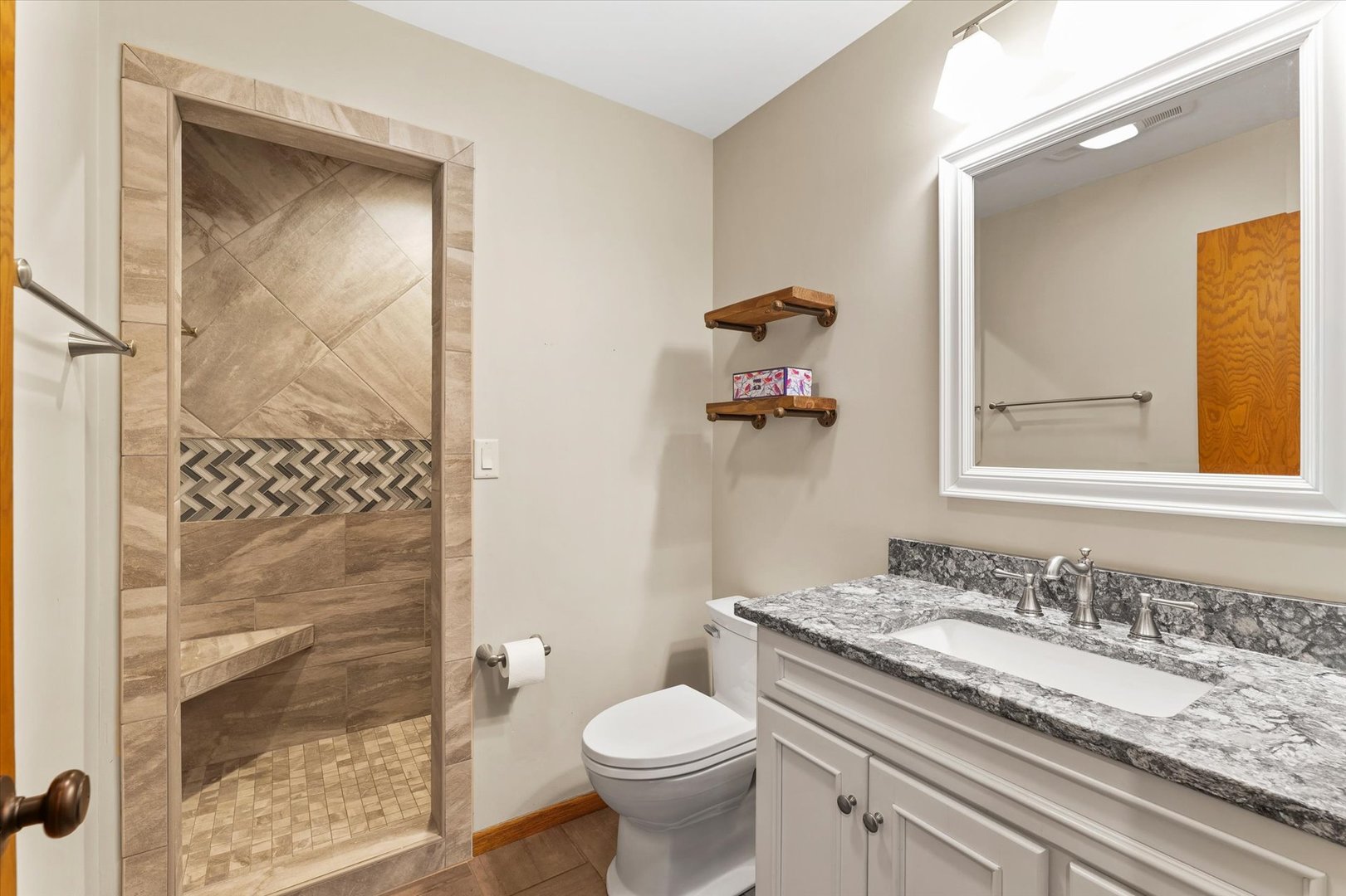 36215 E 200 North Road, Bellflower, IL 62174