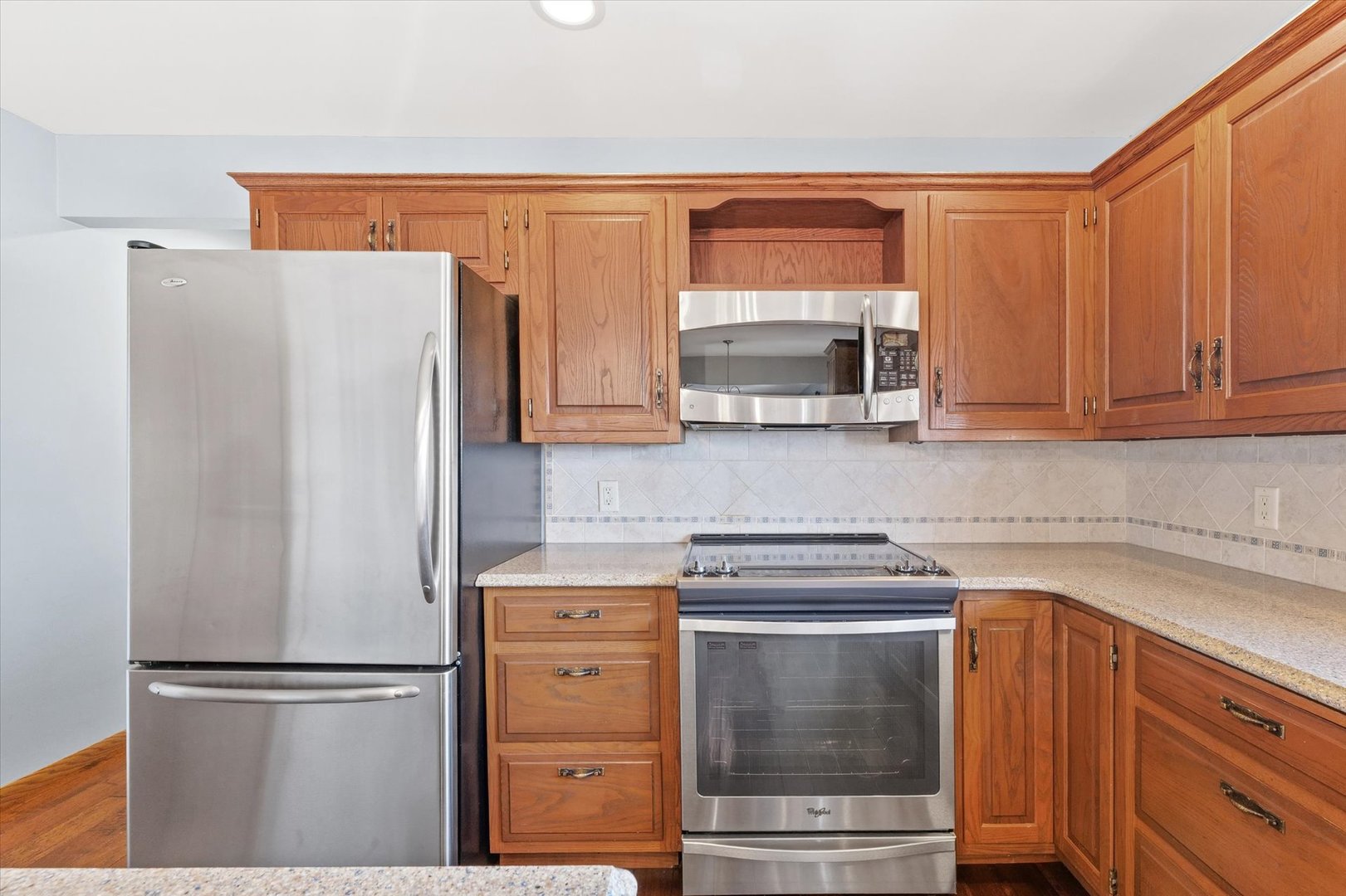 36215 E 200 North Road, Bellflower, IL 62174