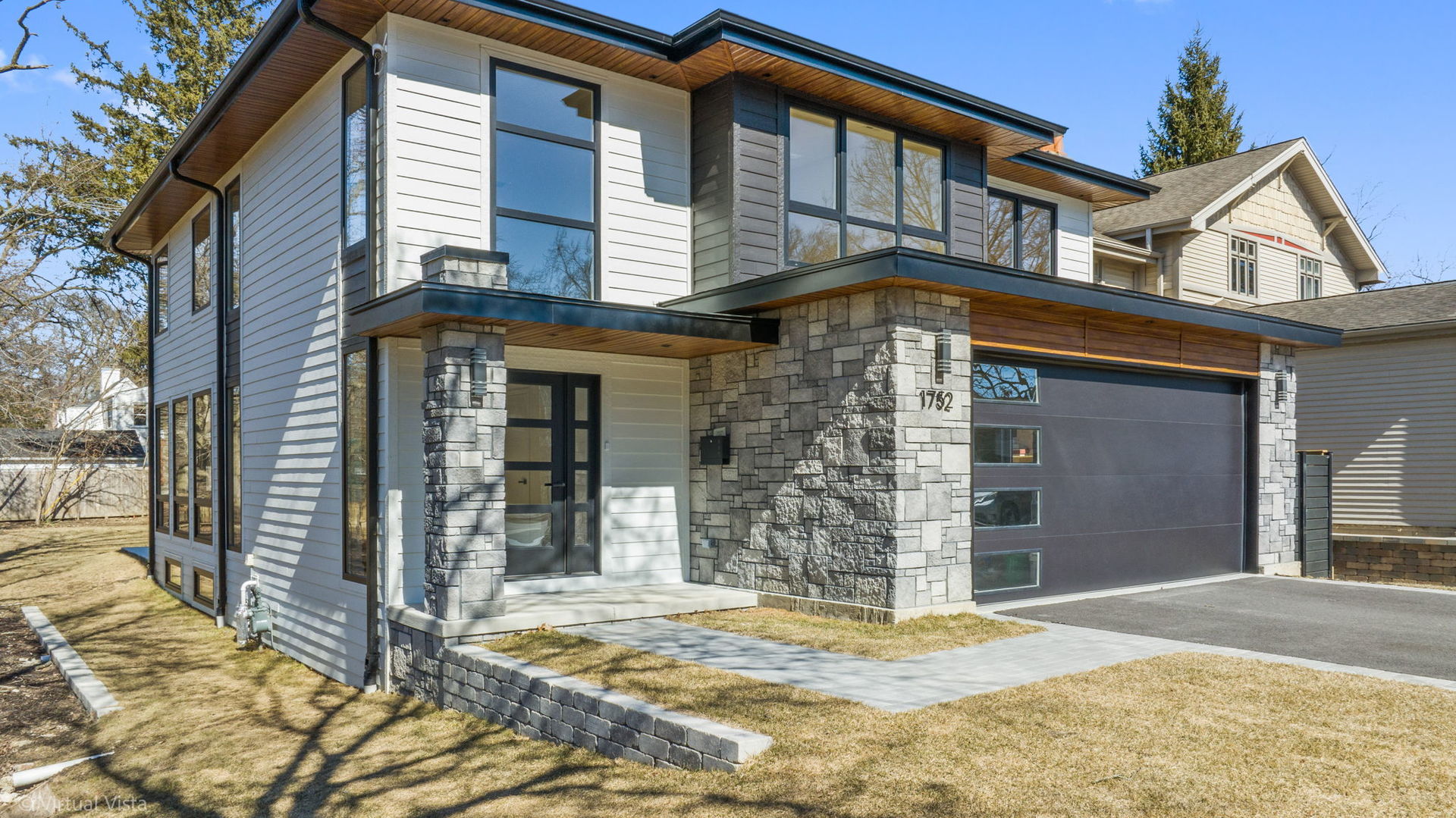 1752 MacLean Court, Glenview, IL 60025