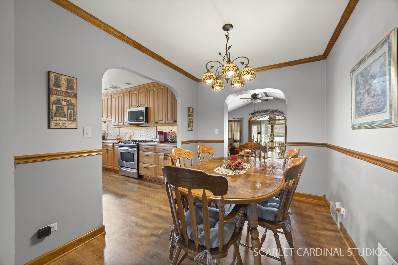 232 S Oakland Avenue, Villa Park, IL 60181