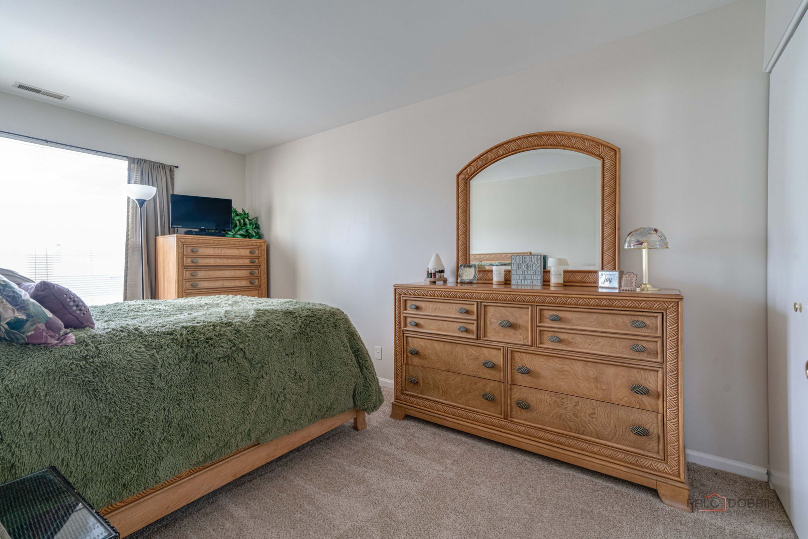 585 Bridle Court #585, Lakemoor, IL 60051