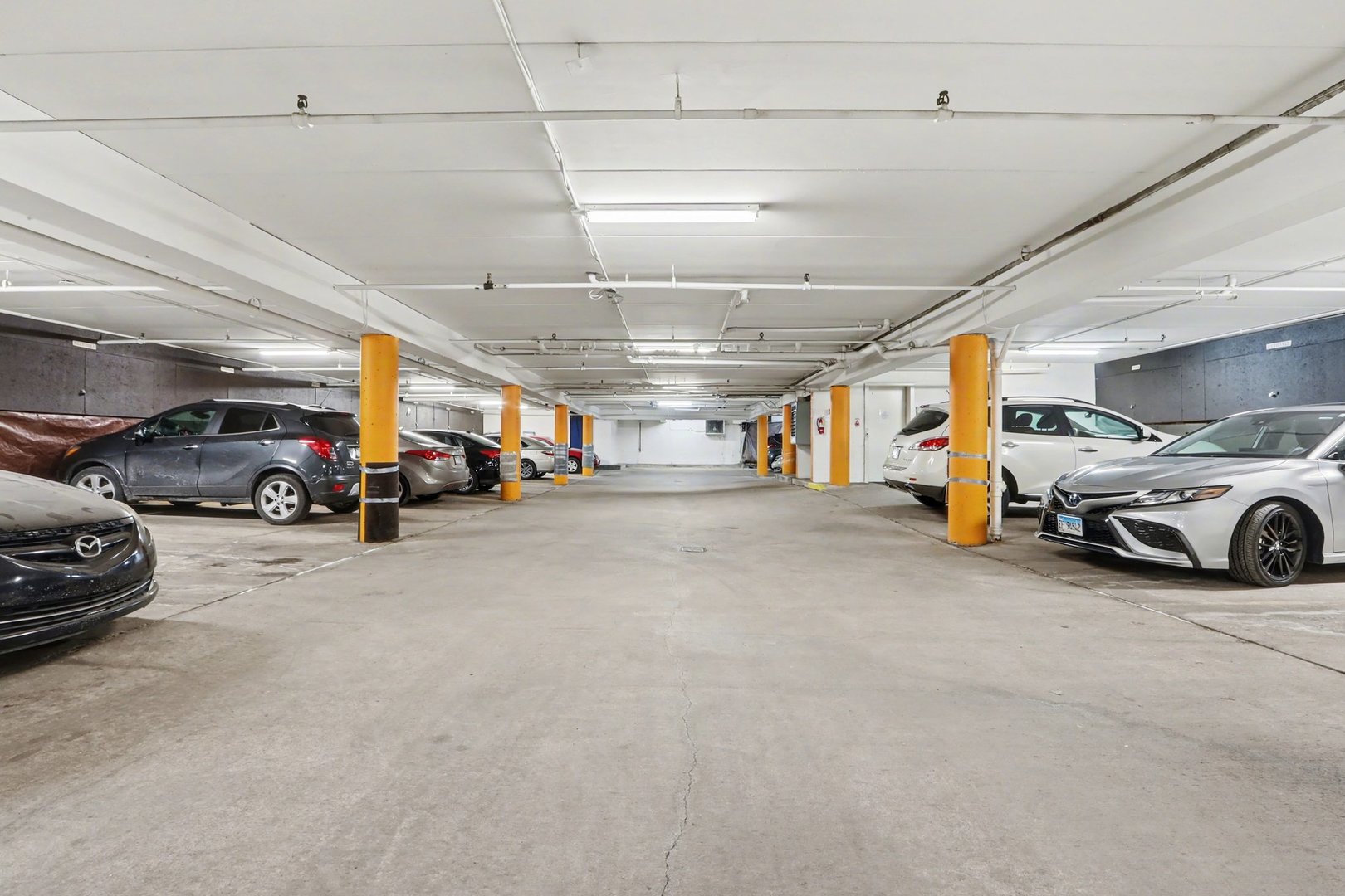 1423 Woodbridge Road #1E, Joliet, IL 60436