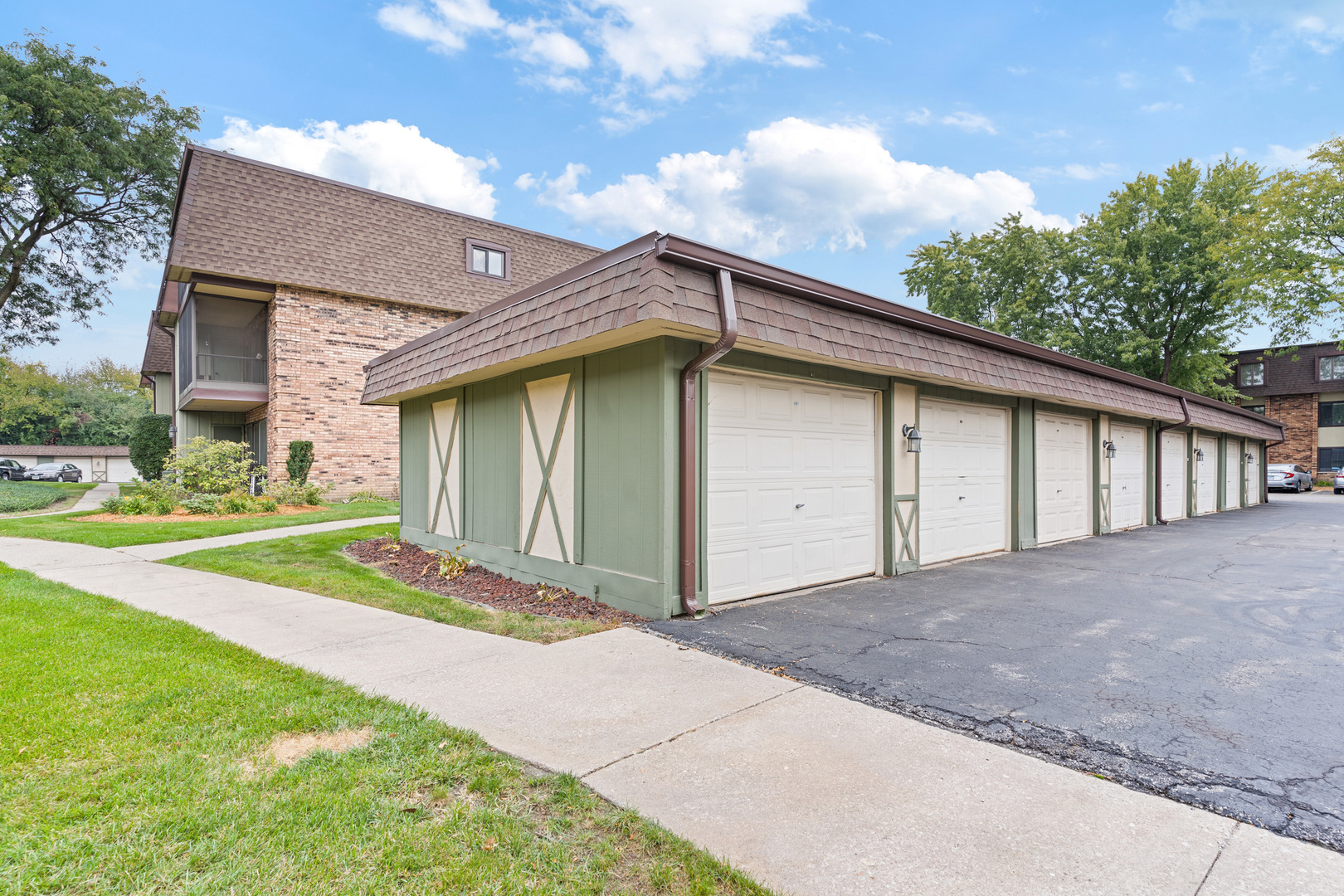11130 Northwest Road #E, Palos Hills, IL 60465