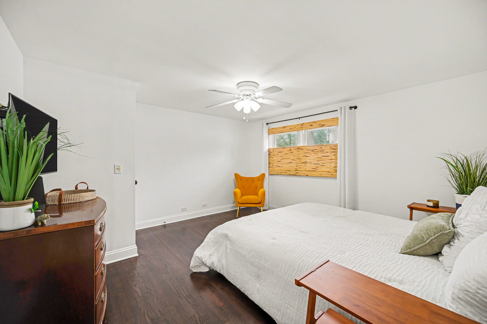 3S171 Arboretum Road, Glen Ellyn, IL 60137