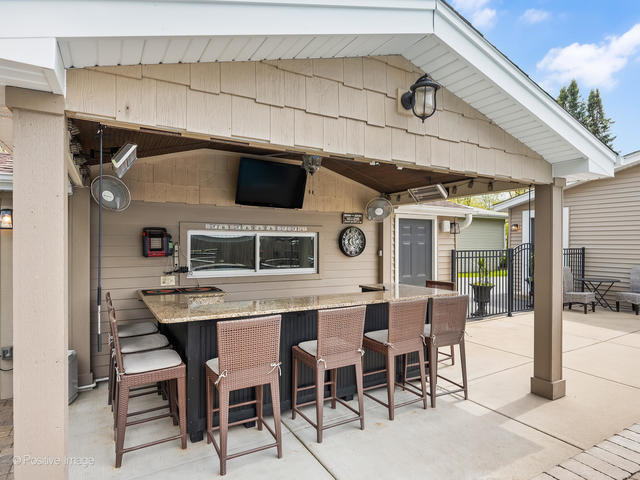 3S171 Arboretum Road, Glen Ellyn, IL 60137