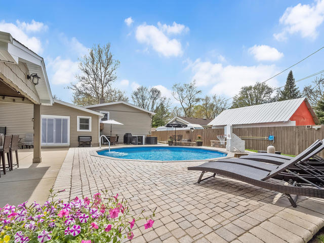 3S171 Arboretum Road, Glen Ellyn, IL 60137