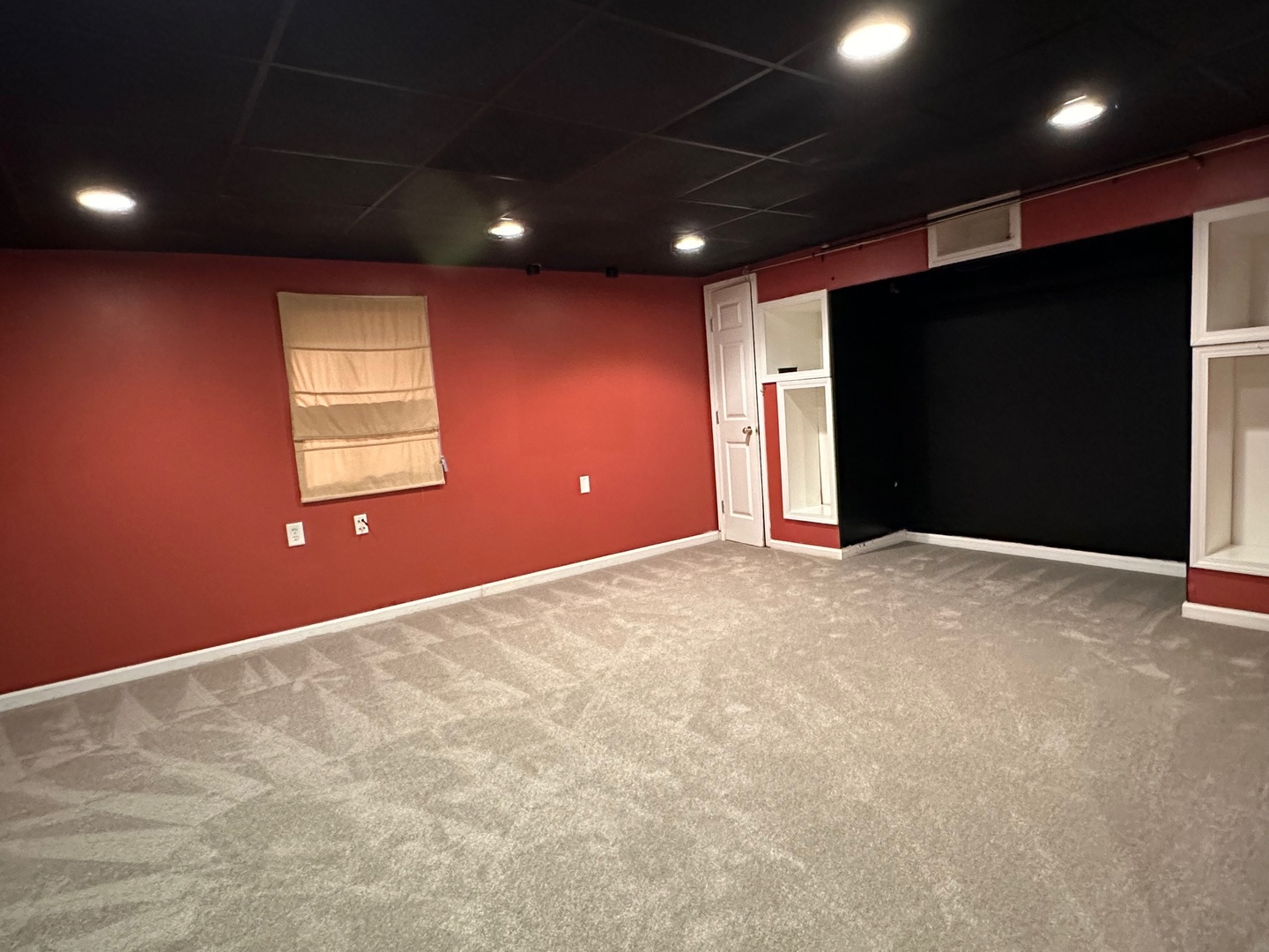 756 PANORAMA Court #756, Aurora, IL 60502