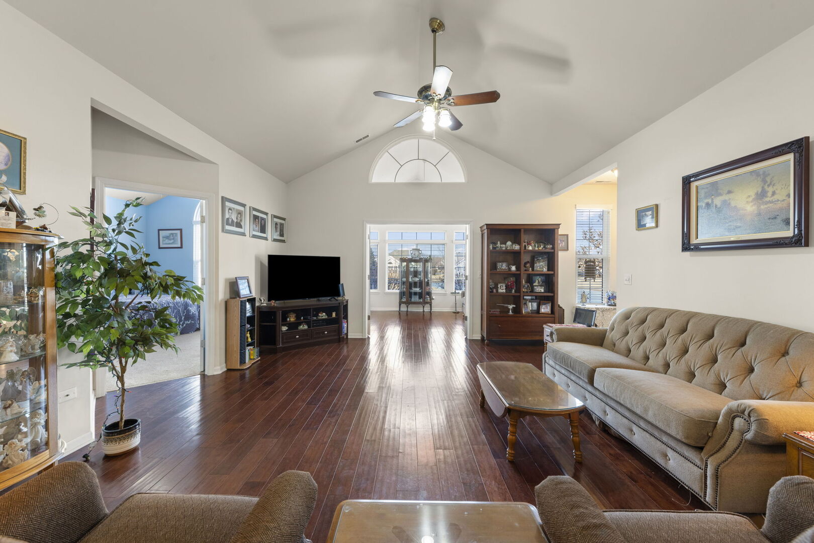 16626 S Fox Run Circle #16626, Plainfield, IL 60586