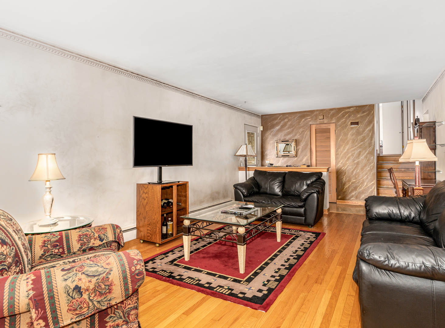 316 Sycamore Drive, Naperville, IL 60540